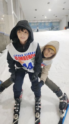 Snow Kids